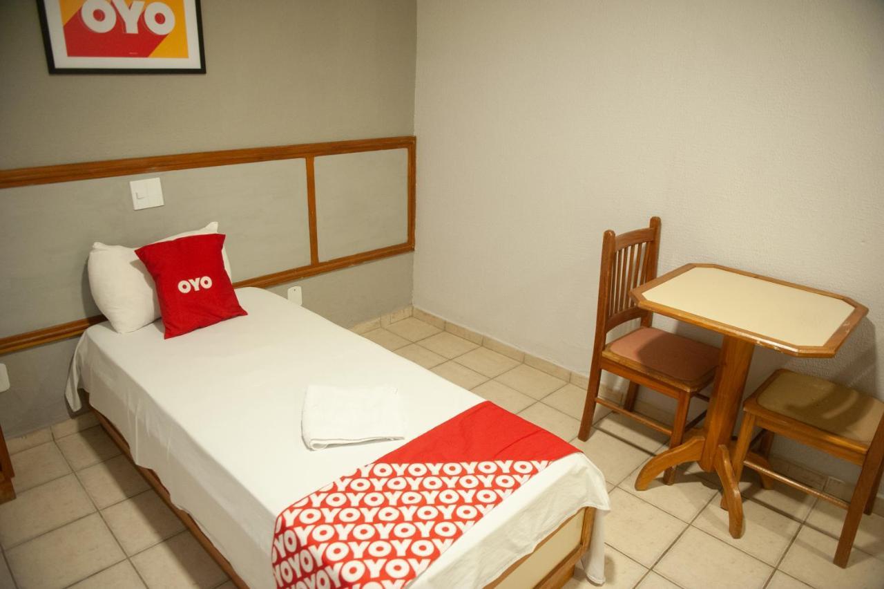 Hotel Teófilo Otoni Zewnętrze zdjęcie